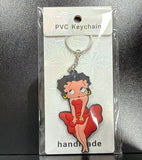 PVC Keychain - Betty Boop - Classic Red Dress - foto real del paquete