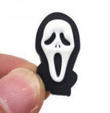 Crocs Charm - Scream - Ghostface Mask With Black Hood