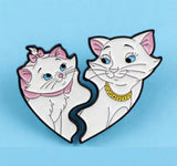 Enamel Pin - The Aristocats - Marie And Duchess