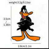Enamel Pin - Looney Tunes - Daffy Duck Standing Arms Crossed Smiling