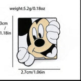 Enamel Pin - Mickey Mouse - Peeking Face