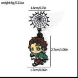 Enamel Pin - Demon Slayer - Tanjiro Chibi Spider-web Dangling