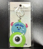 PVC Keychain - Monsters, Inc. - Mike Wazowski and Sulley Tsum Tsum - foto real del paquete