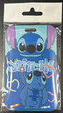 ID Card Badge Holder - Lilo & Stitch (Disney) - Stitch Hugging Plush Heart Doodles - foto real del paquete
