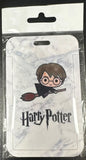ID Card Badge Holder - Harry Potter - Chibi Harry Potter Flying On Broom - foto real del paquete