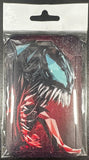 ID Card Badge Holder - Marvel - Venom With Tongue Out Red Background - foto real del paquete