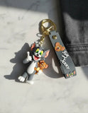 3D PVC Figure Keychain - Tom and Jerry - Tom Holding Jerry Thumbs Up