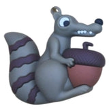 3D PVC Figure Keychain - La Era De Hielo - Scrat Holding Acorn