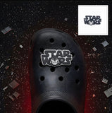 Crocs Charm - Star Wars - 'star Wars' Logo With Darth Vader