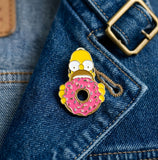 Enamel Pin - The Simpsons - Homer Holding Pink Donut
