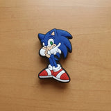 Crocs Charm - Sonic - Standing Arms Crossed At Chest